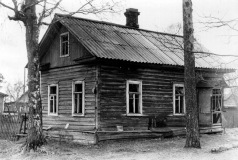 152-y